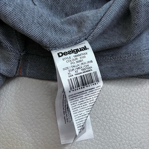 NWT - Desigual Men’s Graphic 3-Button Long Sleeve Henley Shirt - Size XL - Picture 8 of 10